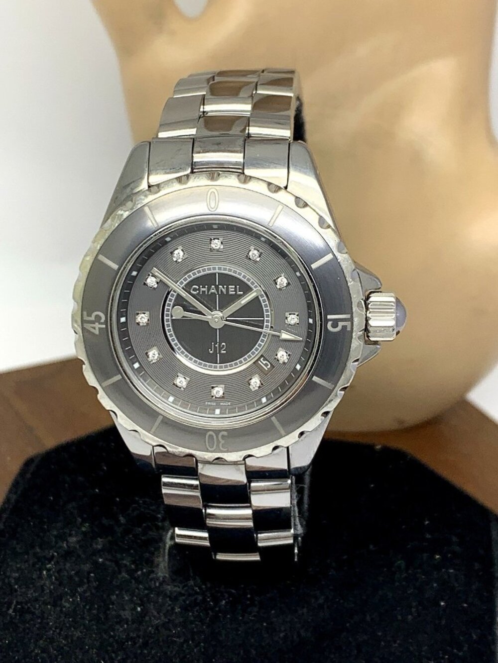 Chanel J12 Women's Watch Chromatic Swiss Quartz Diamond Ceramic Titanium 33mm